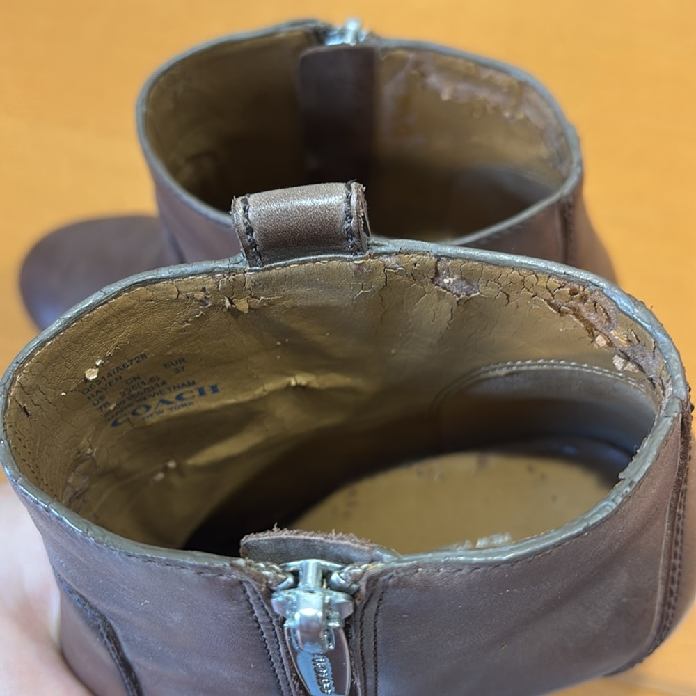 Coach brown leather booties - Picture 4 of 6